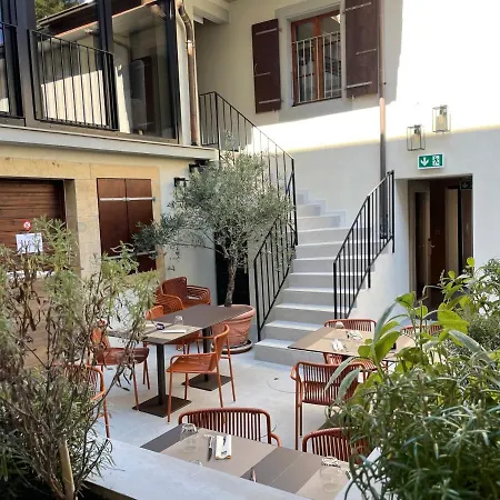Vigata Hotel *